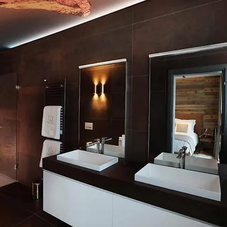 Splendid House - Up To 10 Guests Hébergement de vacances *