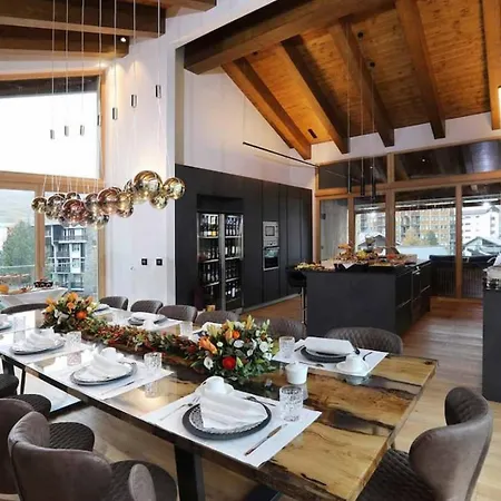 Holiday home Splendid House - Up To 10 Guests